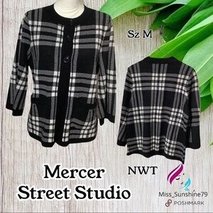 Mercer Street Studio NWT - Sz M - sweater jacket